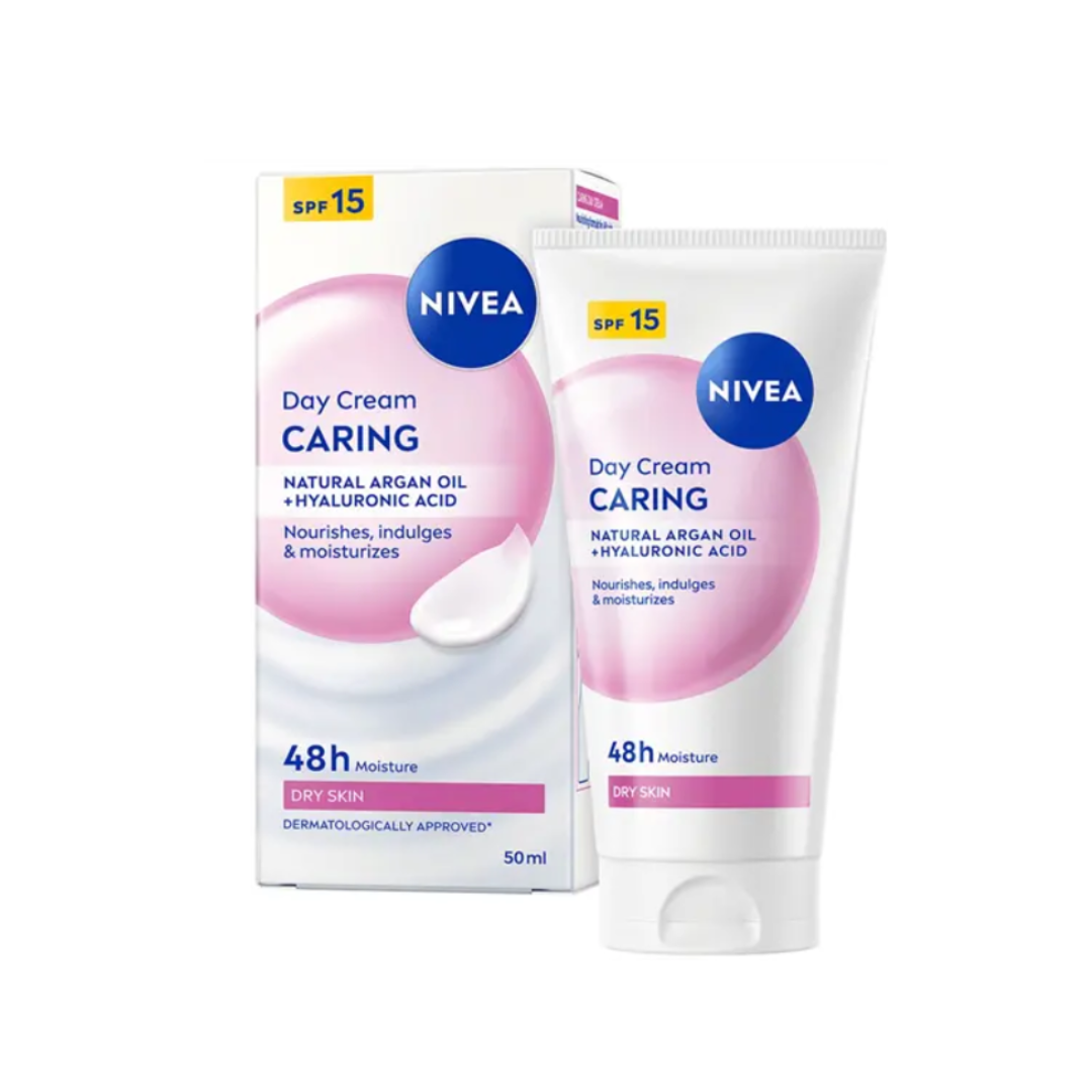 Nivea Nourishing Day Cream For Dry &amp; Sensitive Skin SPF15